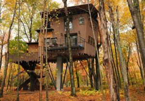 Winvian Treehouse Cottage